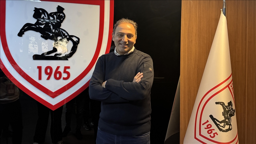 Fuat Çapa, Galatasaray maçında "hakem yönetiminden" endişe ediyor