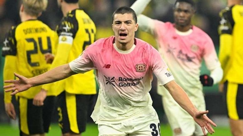 قدم.. الجزائري إبراهيم مازا يقود ليفركوزن لربع نهائي كأس ألمانيا