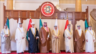 البحرين.. انطلاق القمة الخليجية بحضور غير مسبوق لسلطان عمان 