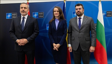 Kryediplomati turk merr pjesë në takimin e ministrave të Jashtëm Turqi-Bullgari-Rumani