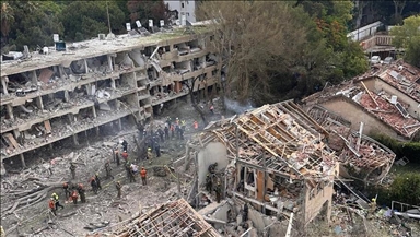 عمدة مدينة "بات يام" الإسرائيلية يحذر سكانها من التخابر مع إيران