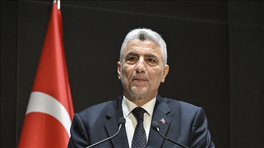 Ticaret Bakanı Bolat: Enflasyon hedeflerinden taviz vermeden üretici ve tüketiciyi gözetecek tedbirlere devam edilecek