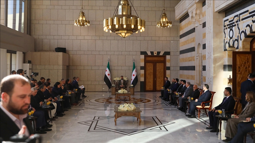 Delegacioni i KS OKB së viziton Sirinë pas 14 vitesh izolimi  takon presidentin Al Sharaa