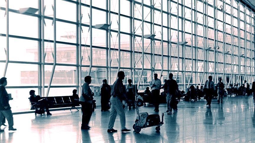 SHBA, ligjvënës dhe grupe të të drejtave të njeriut dënojnë ndalimin e imigracionit nga 19 vende