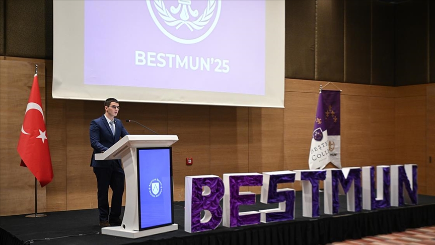 Beştepe Koleji ev sahipliğinde Model Birleşmiş Milletler konferansı BESTMUN başladı
