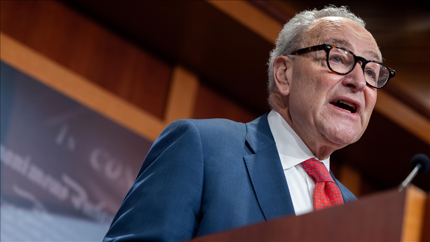 Frappes contre des bateaux vénézuéliens : un sénateur affirme que les Américains méritent de « connaître la vérité »