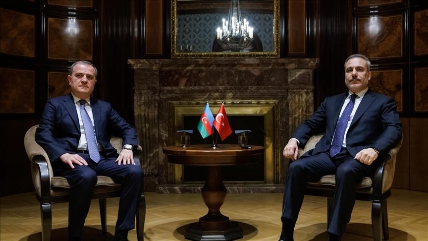 وەزیری دەرەوەی تورکیا فیدان لەگەڵ هاوتا ئازەربایجانییەکەی بایرامۆف کۆبووەوە