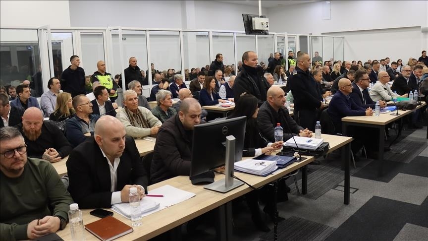 Поранешните градоначалници на Кочани ја негираат одговорноста за пожарот, судењето продолжува на 10 декември