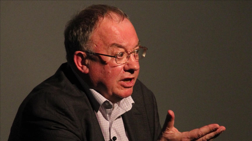 FRANCE – Islam : Olivier Roy dénonce une “panique morale” autour de la visibilité religieuse