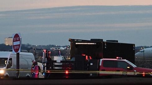 Firefighters respond to reported F-16 crash in California