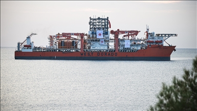 Türkiye'nin 6. derin deniz sondaj gemisi Mersin açıklarına demirledi