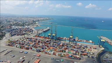 Türkiye's exports climb 2.2% to $22.7B in November