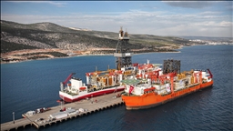 الأناضول ترصد سفينتي التنقيب الجديدتين بأسطول الطاقة التركي