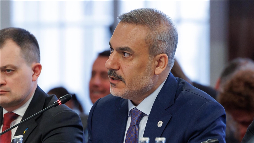  Министерот за надворешни работи на Турција ќе присуствува на 23. Форум во Доха