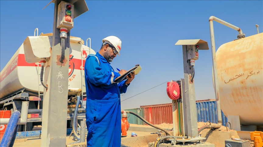 اليمن.. شركة "بترومسيلة" تستأنف تشغيل حقول النفط في حضرموت