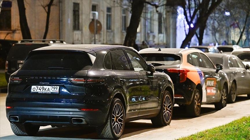 Сотни владельцев Porsche в России столкнулись с проблемами запуска своих автомобилей