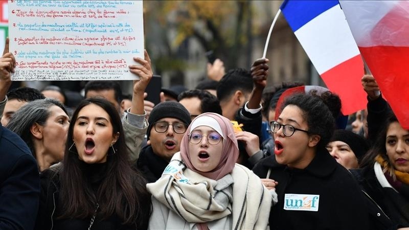 Во Франции усилилась дискриминация мусульман по религиозному признаку