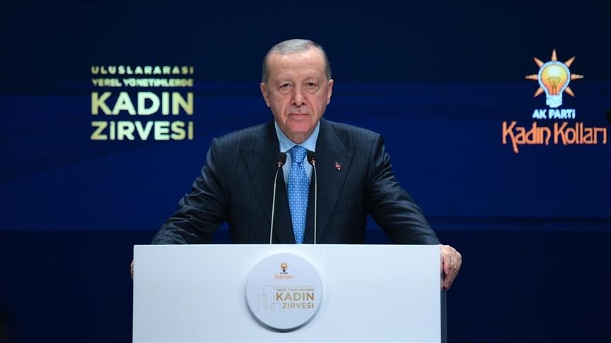 Serokomar Erdogan: "Gelekî giring e ku jin di rêveberiyên xwecihî da çalak bin"