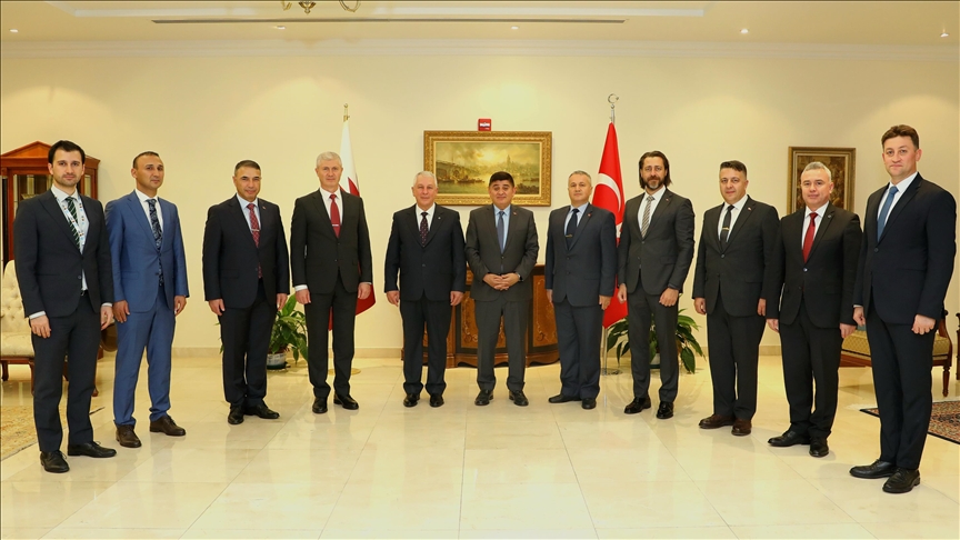 سفر فرمانده نیروی هوایی ترکیه به قطر