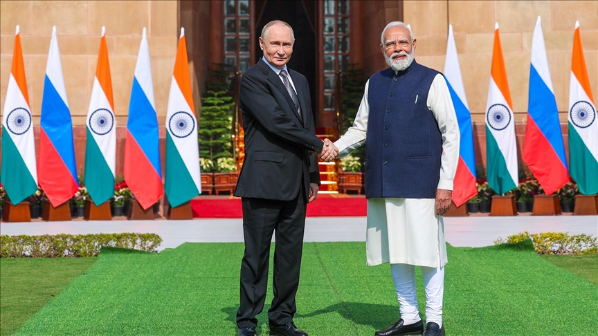 Putin svečano dočekan u New Delhiju uoči samita Indija–Rusija