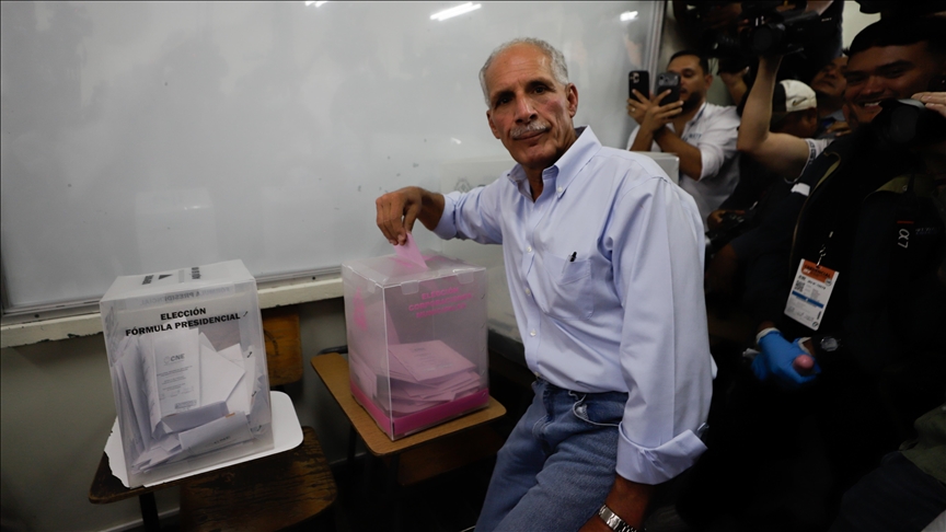 Conservative candidate Asfura edges ahead in Honduras’ razor-thin presidential race