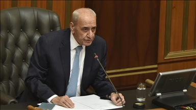رئيس برلمان لبنان: التفاوض مع إسرائيل تحت النار "غير مقبول"