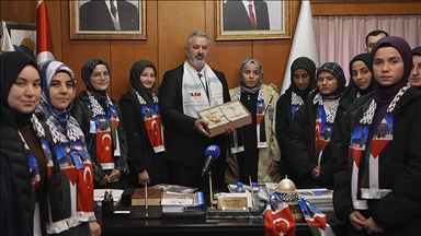 Öğrencilerin "umut mektupları" Gazzeli çocuklara ulaştırılacak