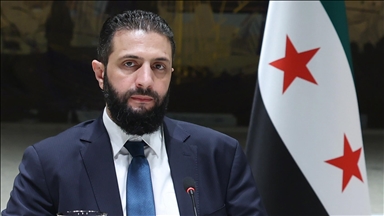 الشرع يصل قطر للمشاركة في منتدى الدوحة 2025 