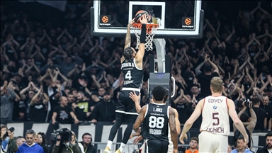 Evroliga: Partizan savladao Bayern u neobičnoj atmosferi u Areni
