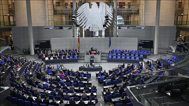 Almanya'nın tartışmalı emeklilik tasarısı mecliste onaylandı