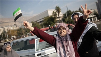 Сирийский народ отмечает первую годовщину свержения 61-летнего режима Баас