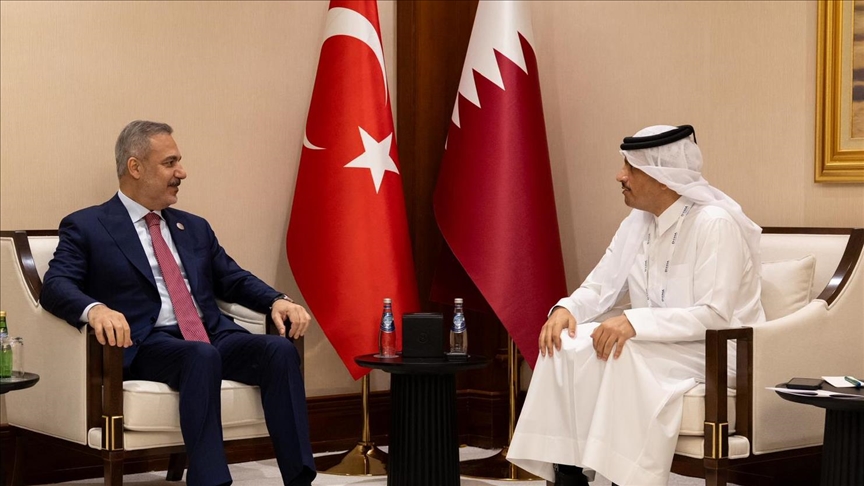 Turski ministar vanjskih poslova sastao se s katarskim premijerom na marginama Doha Foruma