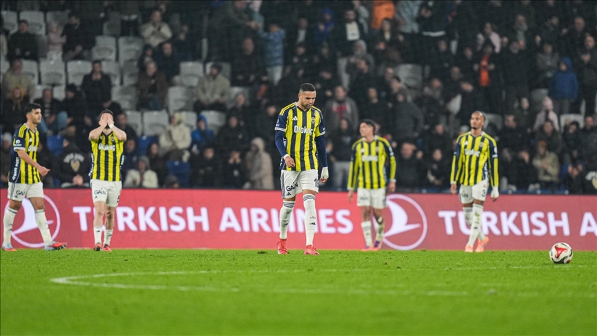 قدم.. فنربهتشة يتعثر في سباق صدارة الدوري التركي