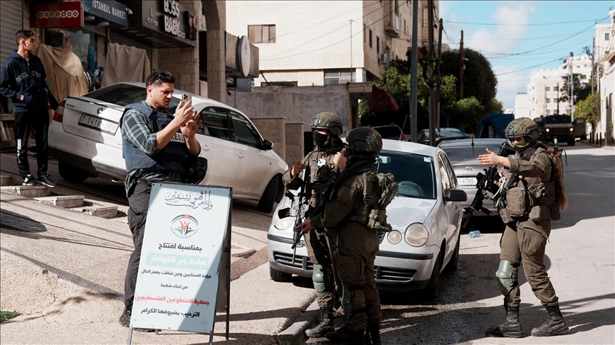 الضفة.. جيش إسرائيل يعتقل 4 فلسطينيين خلال اقتحام قرية النبي صالح