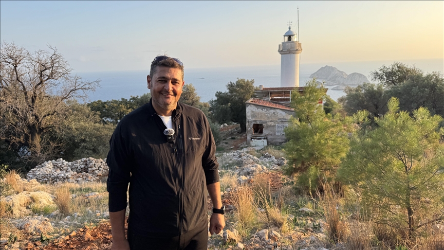 "Gelidonya'nın son fenercisi" ışıkları artık anılarını tazelemek için yakıyor 