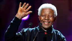 Le monde rend hommage à Nelson Mandela pour le 12ᵉ anniversaire de sa disparition