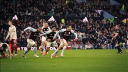 قدم.. أستون فيلا يوقف سلسلة اللاهزيمة لأرسنال