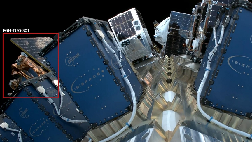 بواسطة محرك هجين.. قمر "فرغاني" التركي يعدل مساره المداري