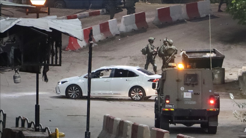 2 Palestinians shot dead by Israeli army fire in southern West Bank