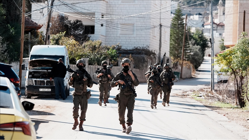 الضفة.. الجيش الإسرائيلي يقتل فلسطينيا ويصيب 3 آخرين 
