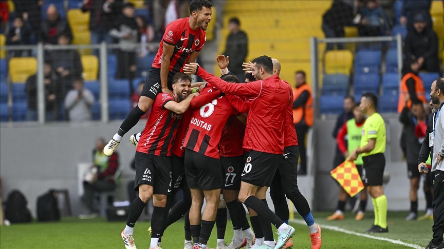 Gençlerbirliği, Mısırlı.com.tr Fatih Karagümrük\'ü mağlup etti