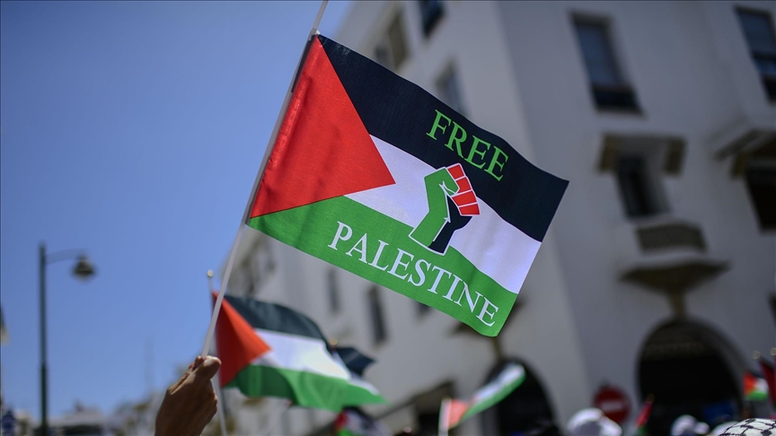 Fas'ta binlerce kişi, "siz ümmetin onurusunuz" sloganıyla Gazze'ye destek için yürüdü