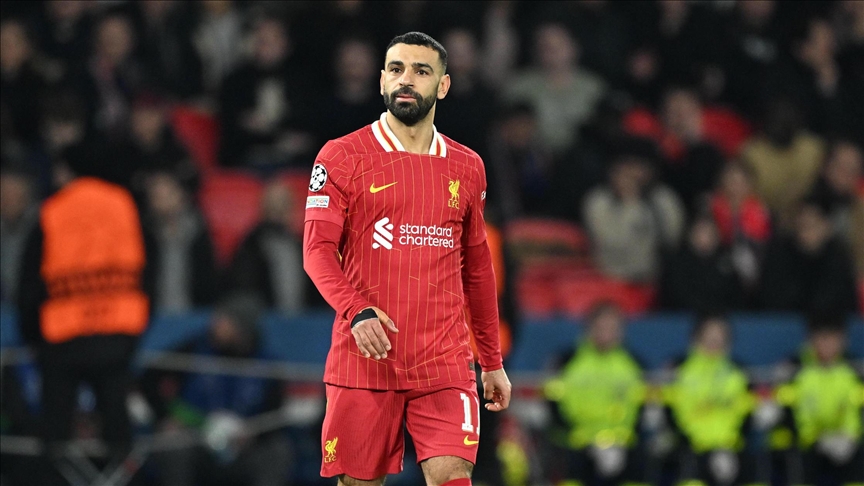 قدم.. محمد صلاح يهاجم إدارة ليفربول ومدربه سلوت
