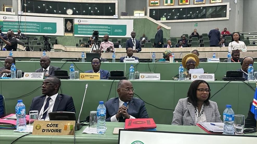 West African bloc ECOWAS to deploy regional troops to Benin after coup attempt