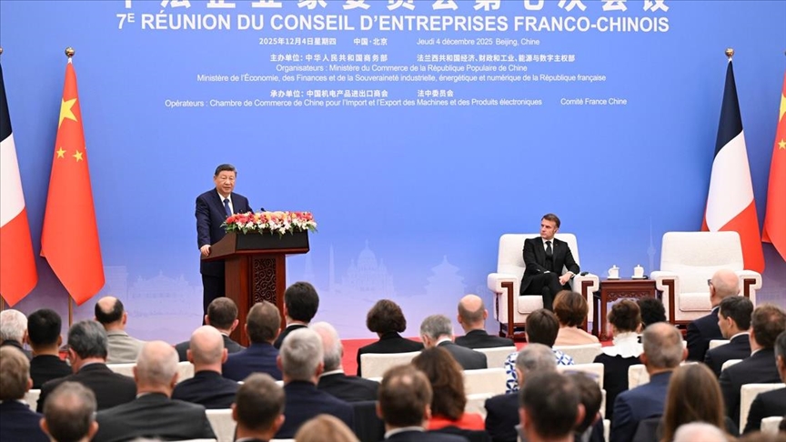 France : Macron évoque la possibilité d'imposer des droits de douane sur les produits chinois