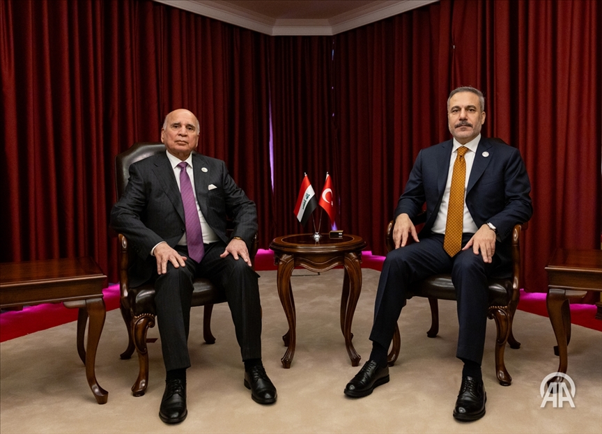 هاکان فیدان لەگەڵ فواد حوسێن کۆبوویەوە