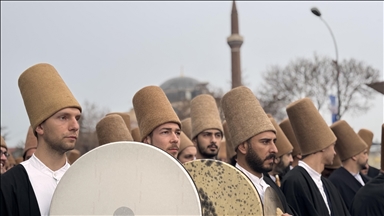آغاز مراسم بین‌المللی گرامیداشت درگذشت مولانا در قونیه