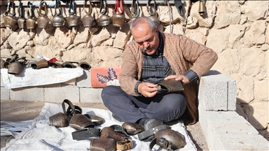 Ish-çobani krijon koleksion të madh të kambanave