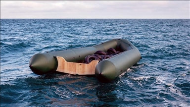 Najmanje 17 mrtvih migranata pronađeno u polupotopljenom čamcu kod grčkog Krita