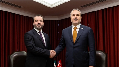 وزير خارجية تركيا يهنئ نظيره السوري بـ"عيد التحرير"